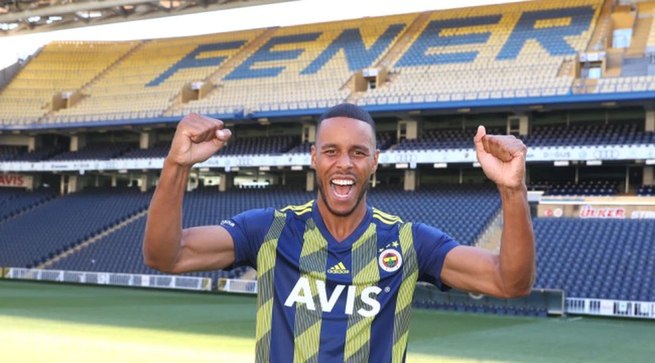Fenerbahçe, Danimarkalı stoper Zanka ile 3+1 yıllık sözleşme imzaladı