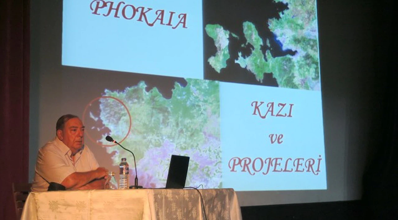 FOÇA’DAKİ ARKEOLOJİK ÇALIŞMALAR DEĞERLENDİRİLDİ