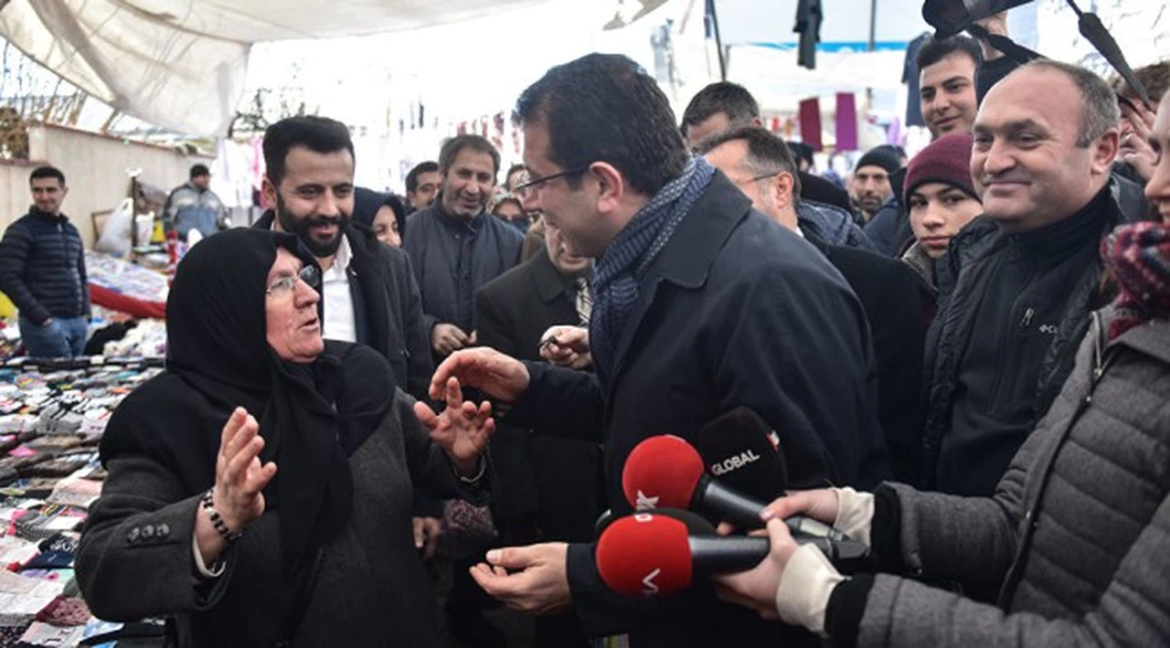 'Sana börek yaparım ama oy vermem' diyen teyze, İmamoğlu'na kete yaptı