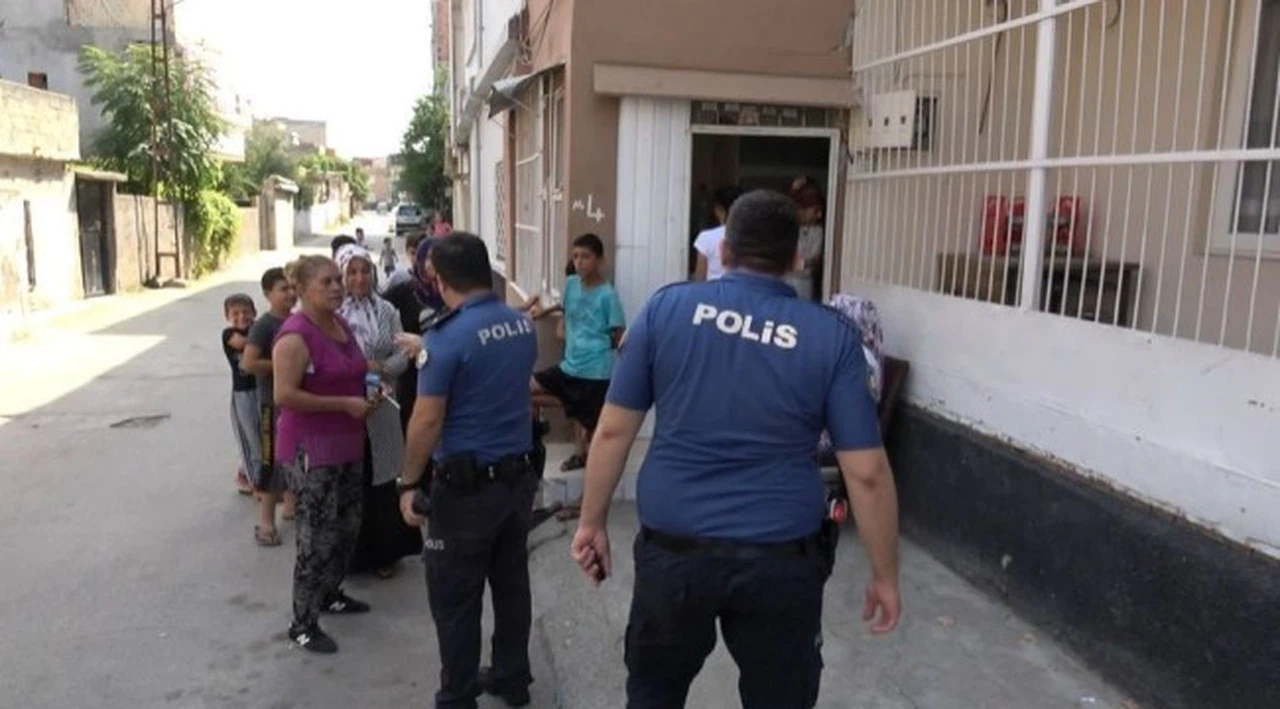 Kadınlar birlik olup tacizciye pusu kurdu, 80 yaşındaki adam polise teslim edildi