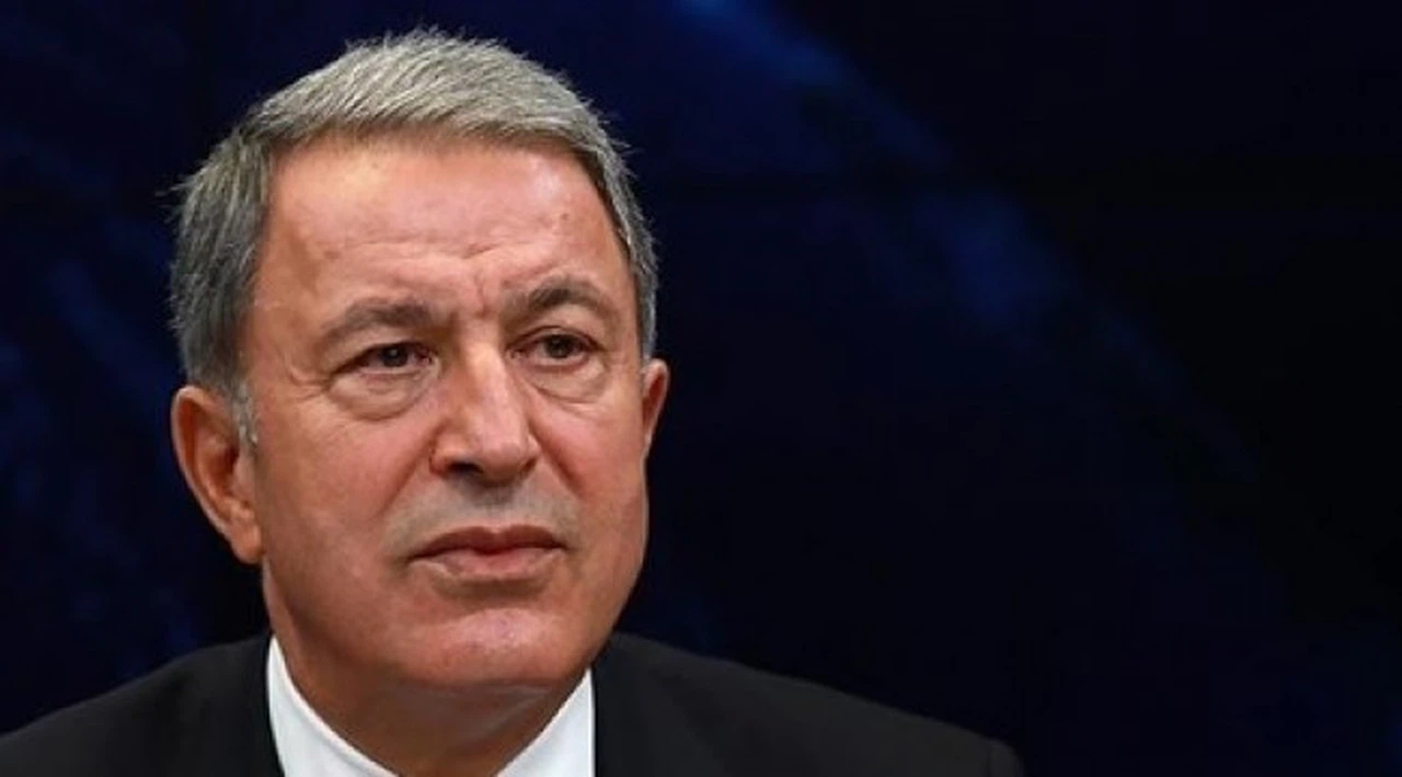 Milli Savunma Bakanı Hulusi Akar'dan 'güvenli bölge' açıklaması