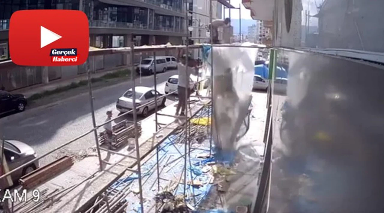 Rize'de inşaat iskelesi çöktü: 2 yaralı