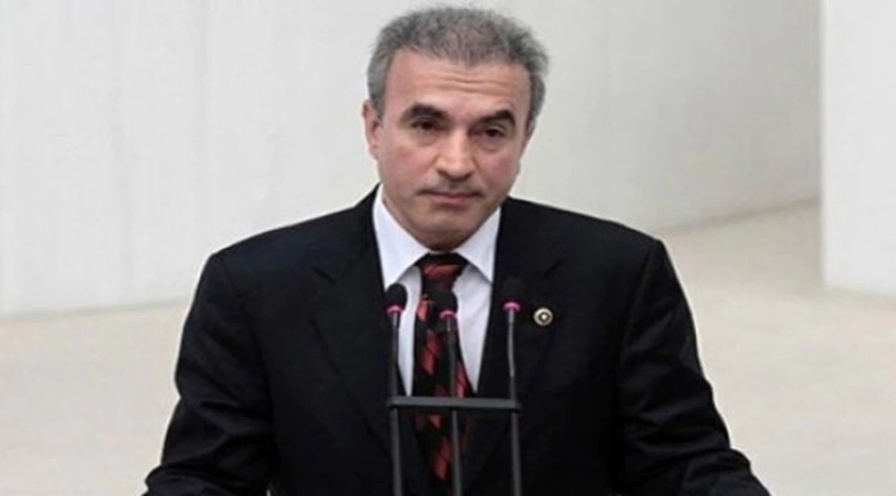 Ak Parti'li Bostancı: KHK'lılara af gündemde değil