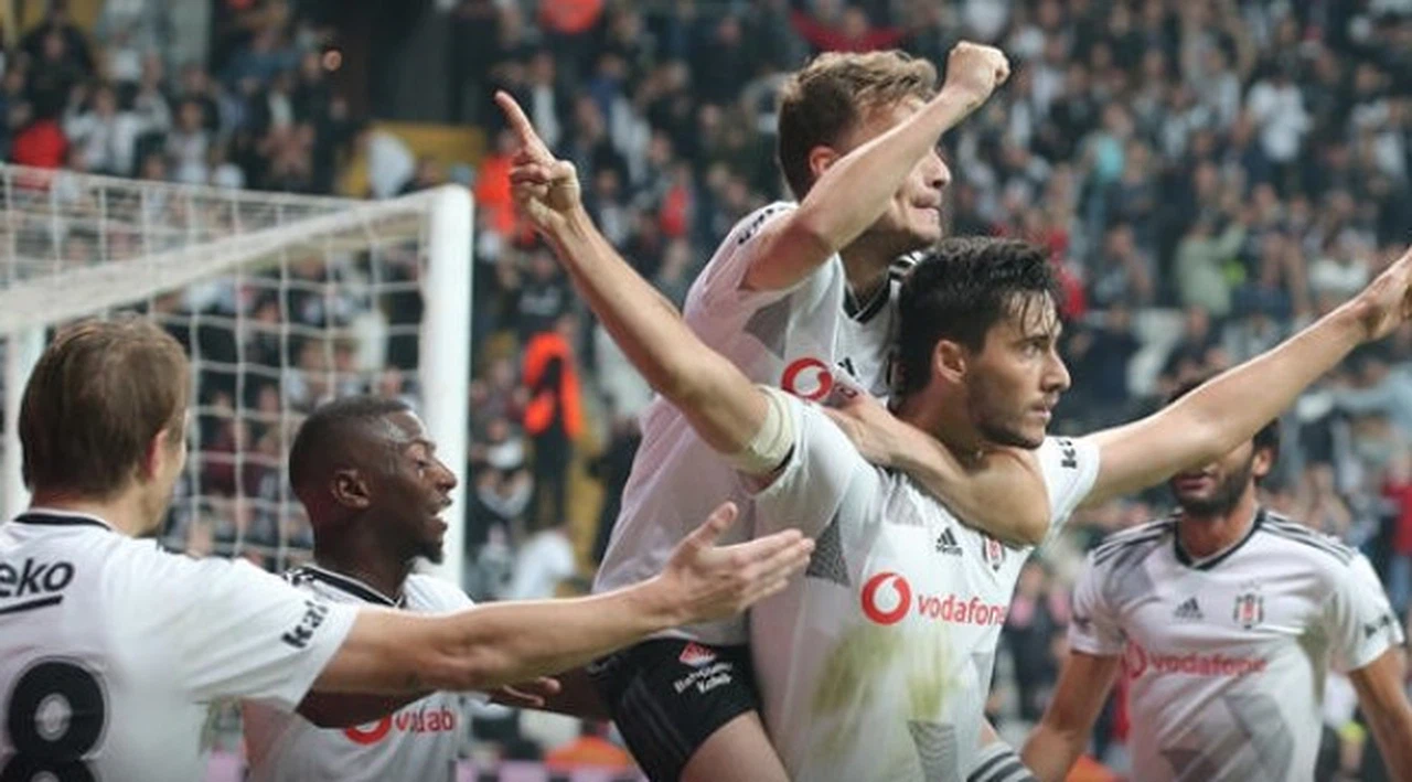 Beşiktaş Galatasaray'ı derbide mağlup etti