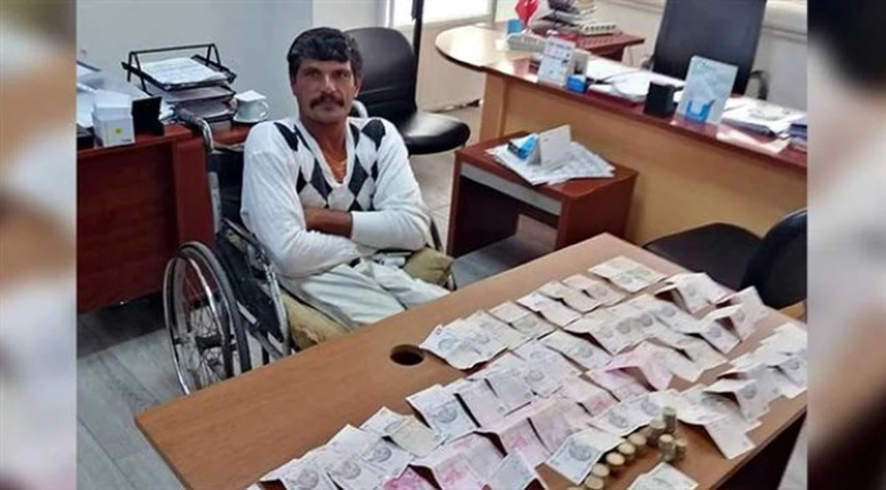 Dilenerek 3 saatte 510 lira topladı