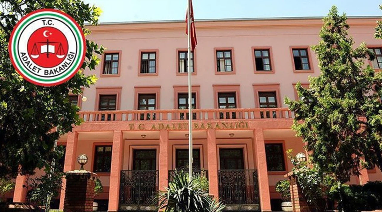 Hukuk fakültelerine girişte başarı sıralaması yukarı çekildi