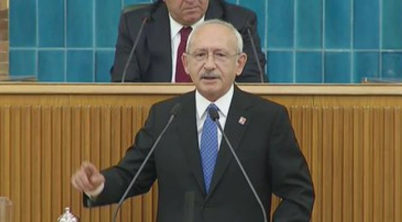 Kılıçdaroğlu: Harp Okulu öğrencilerinin anneleri Meclis'e girmek istiyor ama gözaltına alınıyorlar