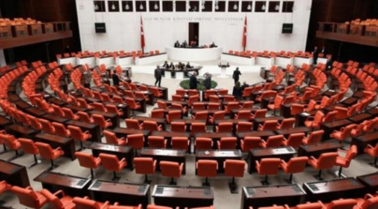 TBMM'de 'Nöbetçi bakan' uygulaması başlıyor