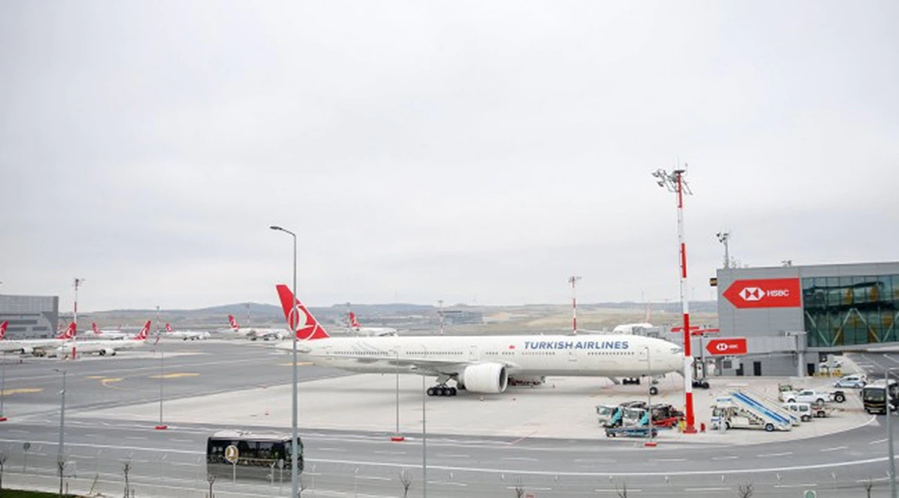 Uçak biletinde 450 liralık tavan fiyata geçildi