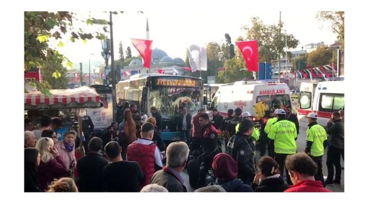 Beşiktaş'ta otobüs durağa daldı: En az 9 yaralı