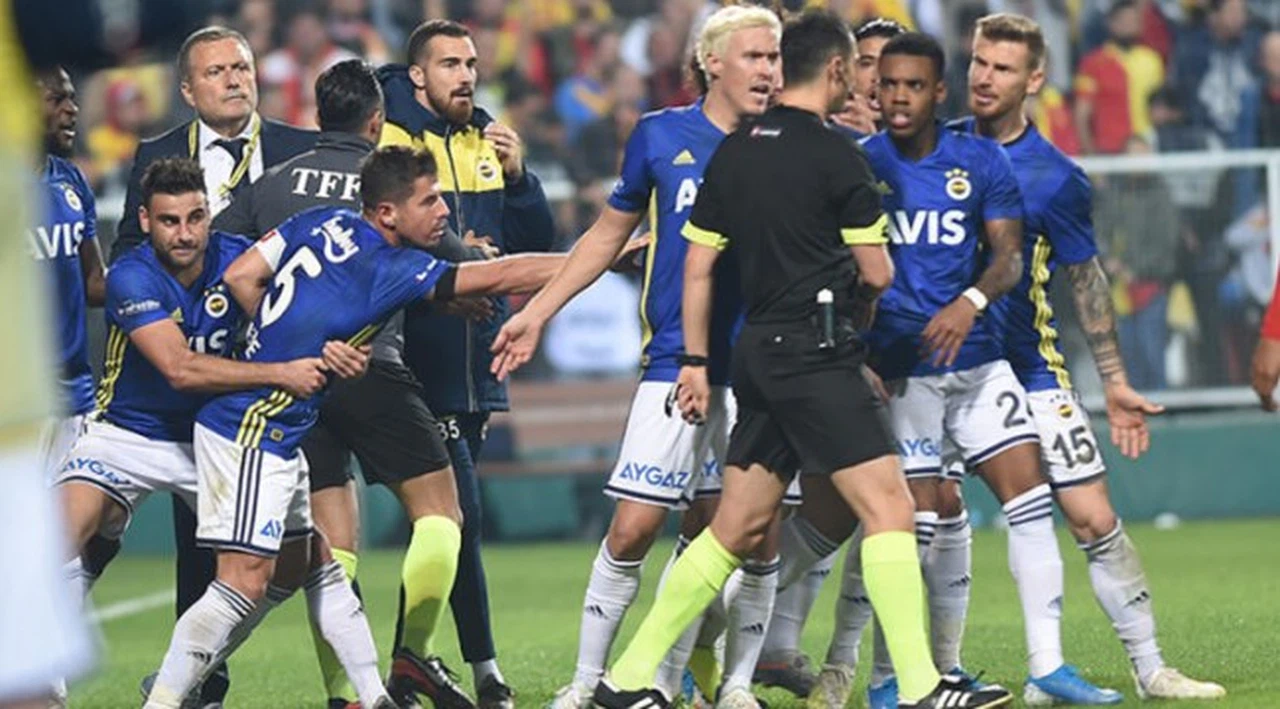 Fenerbahçe'den Göztepe maçı için kural ihlali itirazı!
