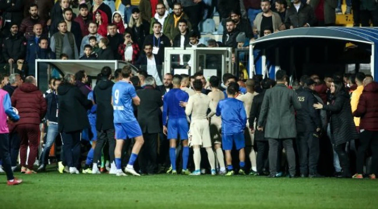 Galatasaray-Tuzlaspor maçının cezaları belli oldu