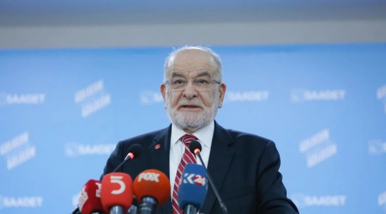 Karamollaoğlu'ndan yerli otomobil çıkışı: Bugüne kadar ortaya ciddi bir iş konamadı, konamaz
