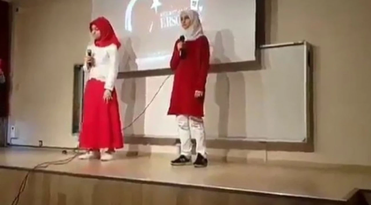 Kırıkkale Üniversitesi'nden Arapça İstiklal Marşı açıklaması: Yabancı öğrencilerin manasını idrak etmesi amacıyla…