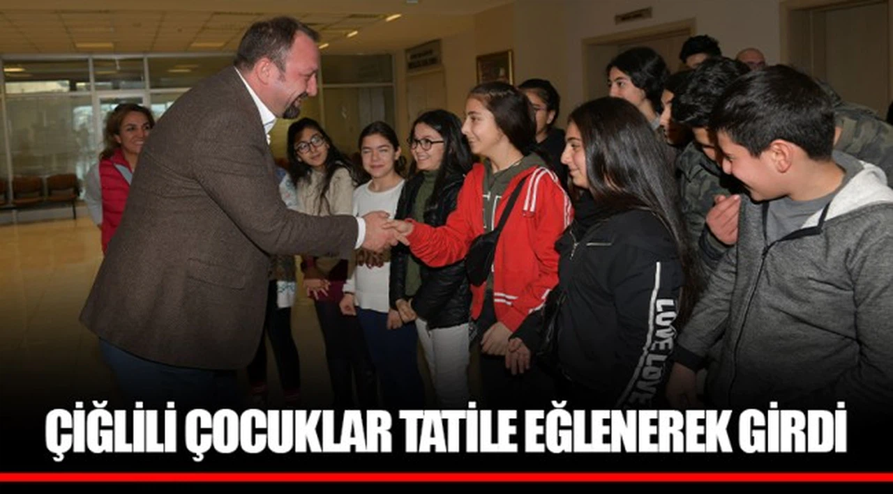 ÇİĞLİLİ ÇOCUKLAR TATİLE EĞLENEREK GİRDİ