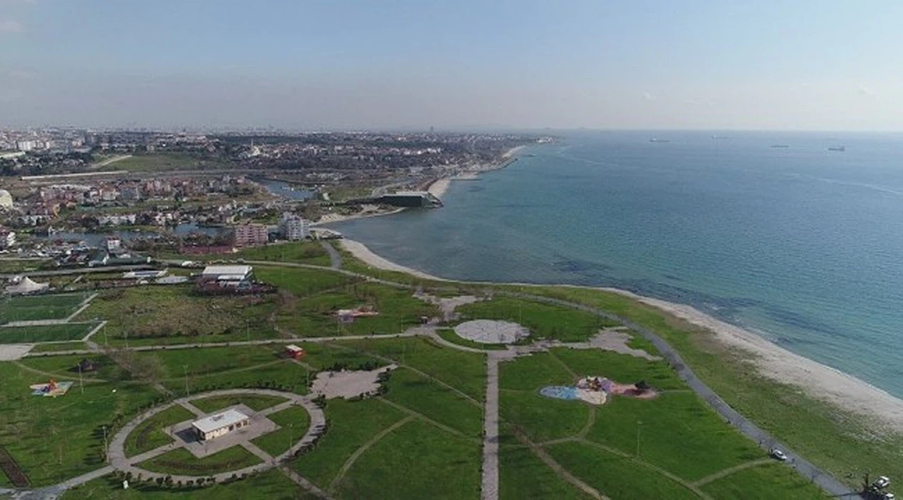Sözcü yazarı Toker: Kanal İstanbul'un yapılacağı bölgede Araplar 300 dönüm arazi kapattı