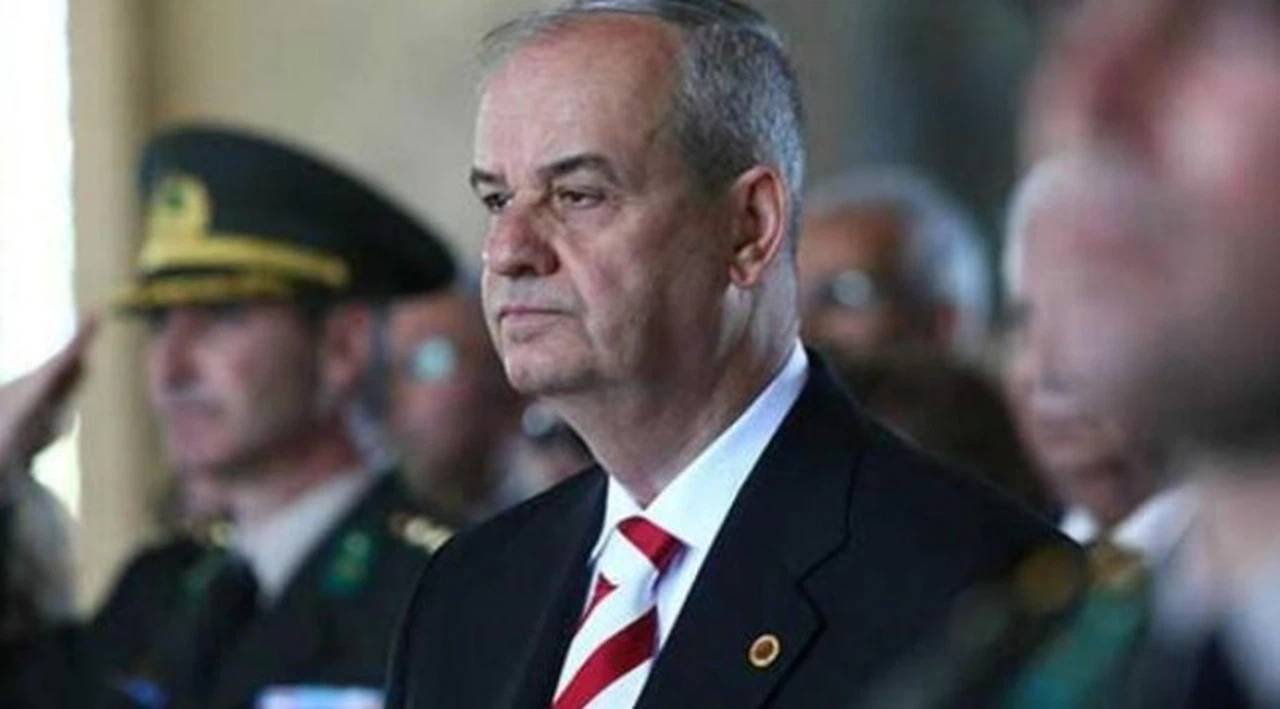 Selvi: İlker Başbuğ FETÖ ile mücadele etse 15 Temmuz olmazdı