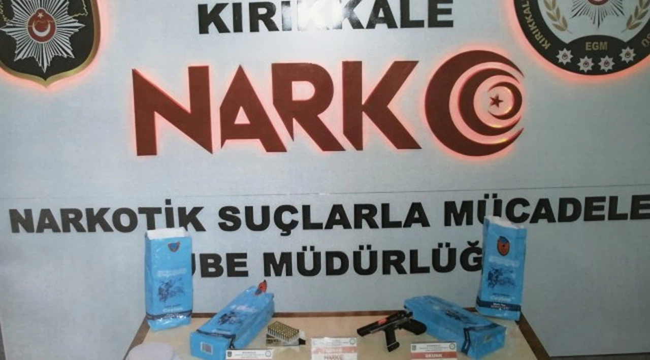 Yurt dışından getirilen çay paketlerinden uyuşturucu madde çıktı