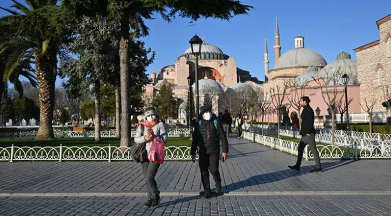 CHP'den koronavirüs raporu: Türkiye'de vaka sayısı 1 milyona ulaşabilir, savaş ihtimali artar