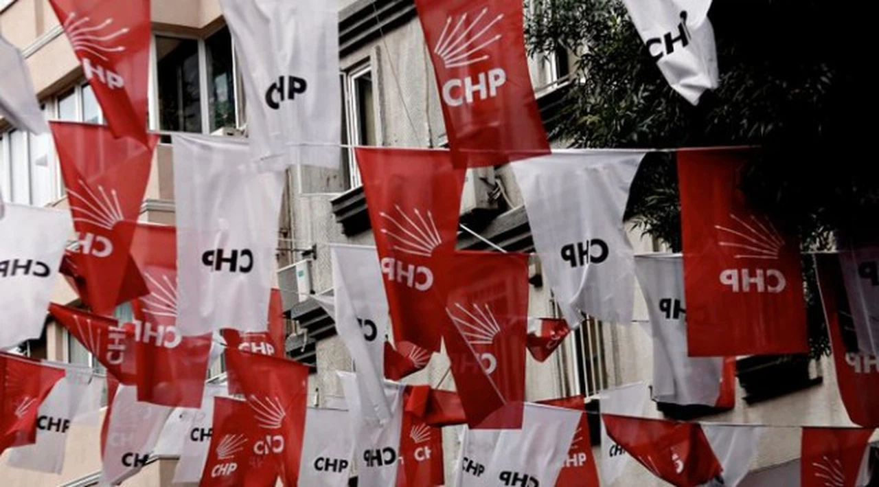 CHP PM, kurultay tarihini belirleme yetkisini MYK'ya verdi