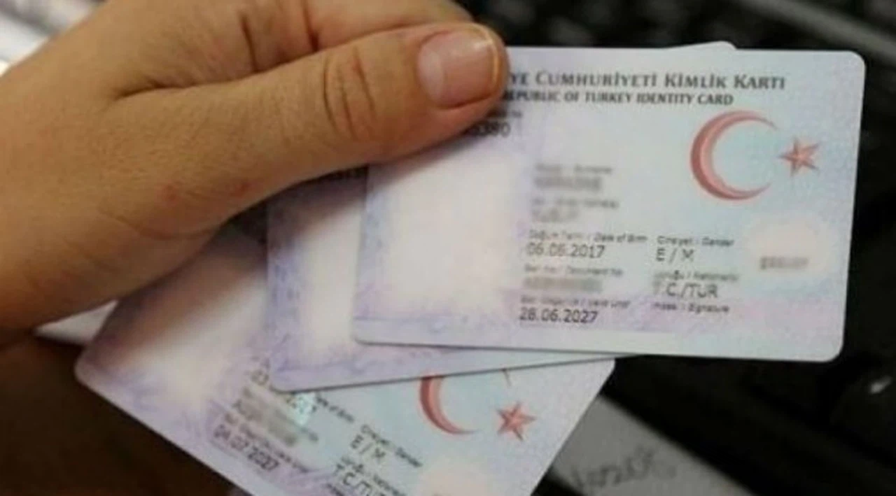 Kimlik, pasaport ve sürücü belgesi müracaatlarına korona düzenlemesi