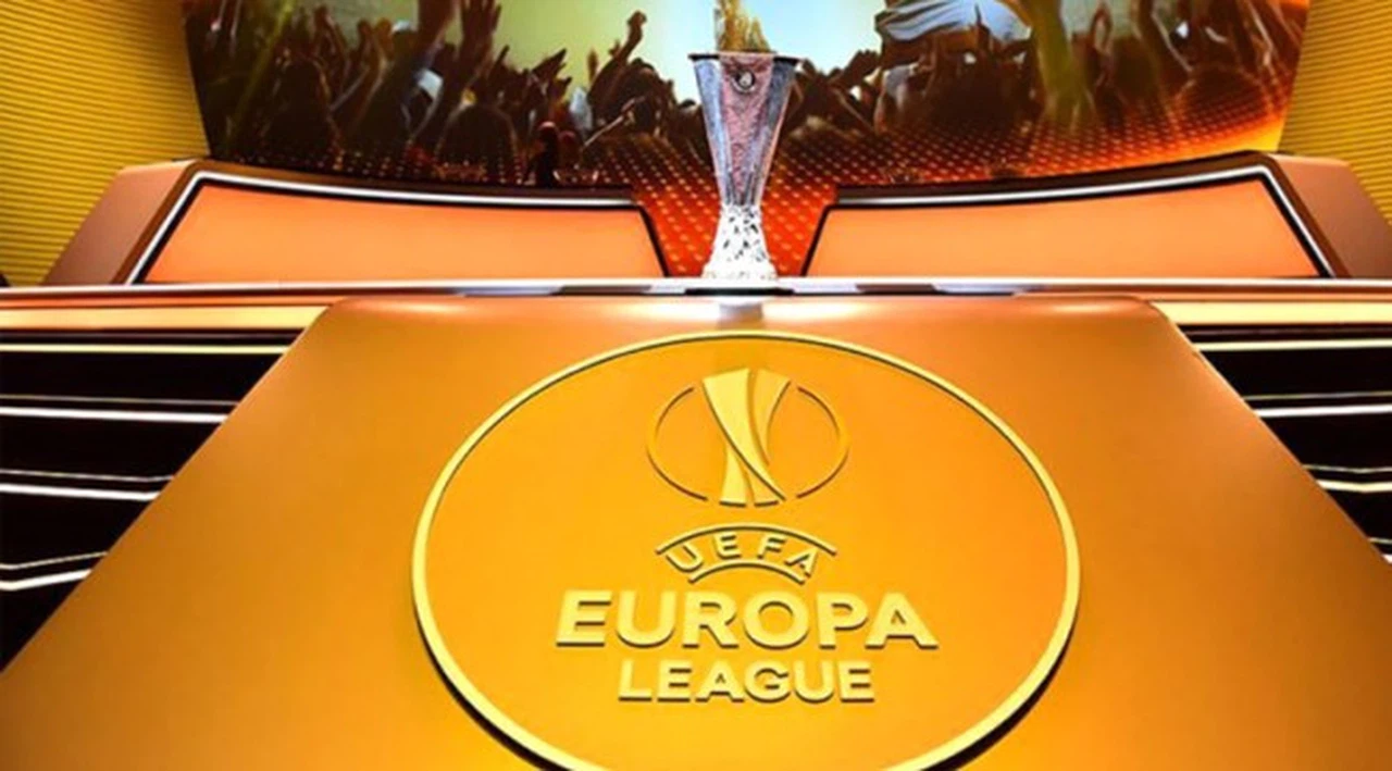 UEFA tüm futbol organizasyonlarını iptal etmek için toplanacak