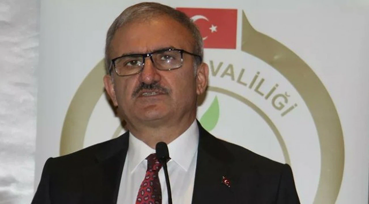Antalya Valisi Karaloğlu İstanbul'dan gelenlere tepkili: İşi gücü bırakmışlar, kuzugöbeği mantarı toplayacaklar