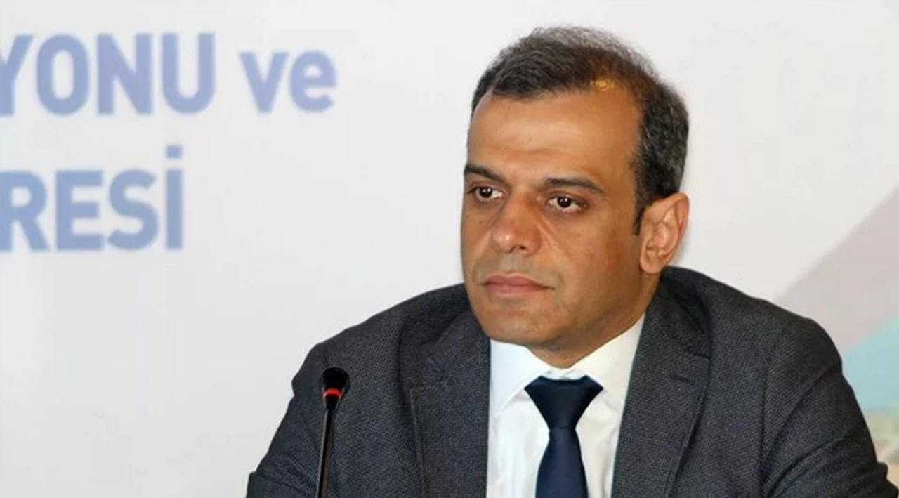 Bilim Kurulu Üyesi Azap: Toplumun yüzde 60'ı hastalanana kadar bu salgınla uğraşmak zorunda kalacağız