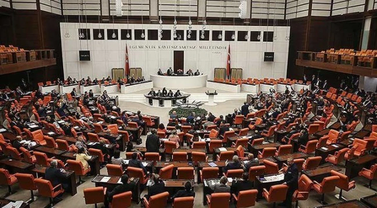 CHP'nin teklifi reddedilmişti: AK Parti ve MHP'den 'sağlıkta şiddet' teklifi