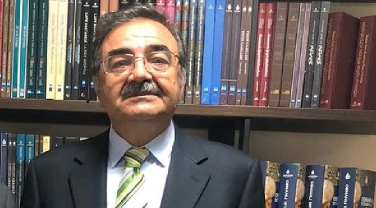 Eski TRT Genel Müdürü Şenol Demiröz hayatını kaybetti