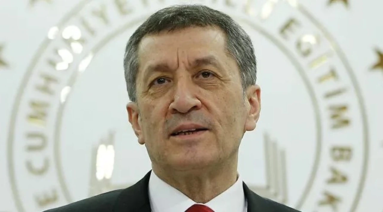 Milli Eğitim Bakanı Selçuk: Normalleşme süreci beklendiği şekilde devam ederse okulları 1 Haziran'da açarız