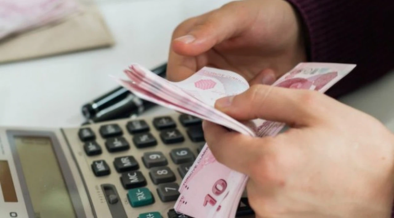 Bakan Selçuk duyurdu: 1.343 genç kadroya alınacak