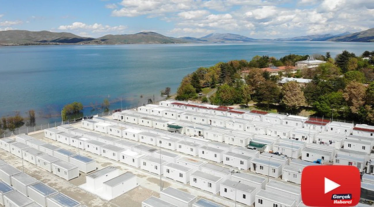 Depremin merkezi Sivrice’de Konteyner kentte yaşam