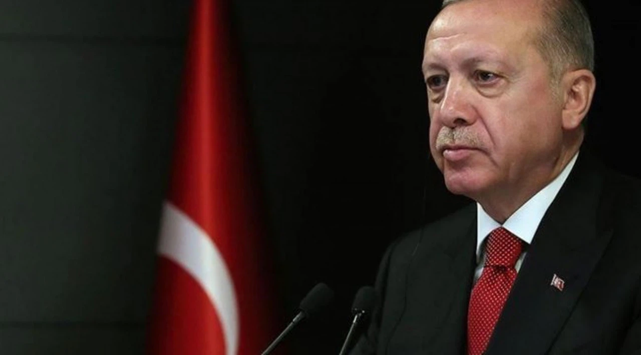 Erdoğan: Eğlence mekanları ile nargile içilen yerler bir süre daha kapalı kalmaya devam edecek