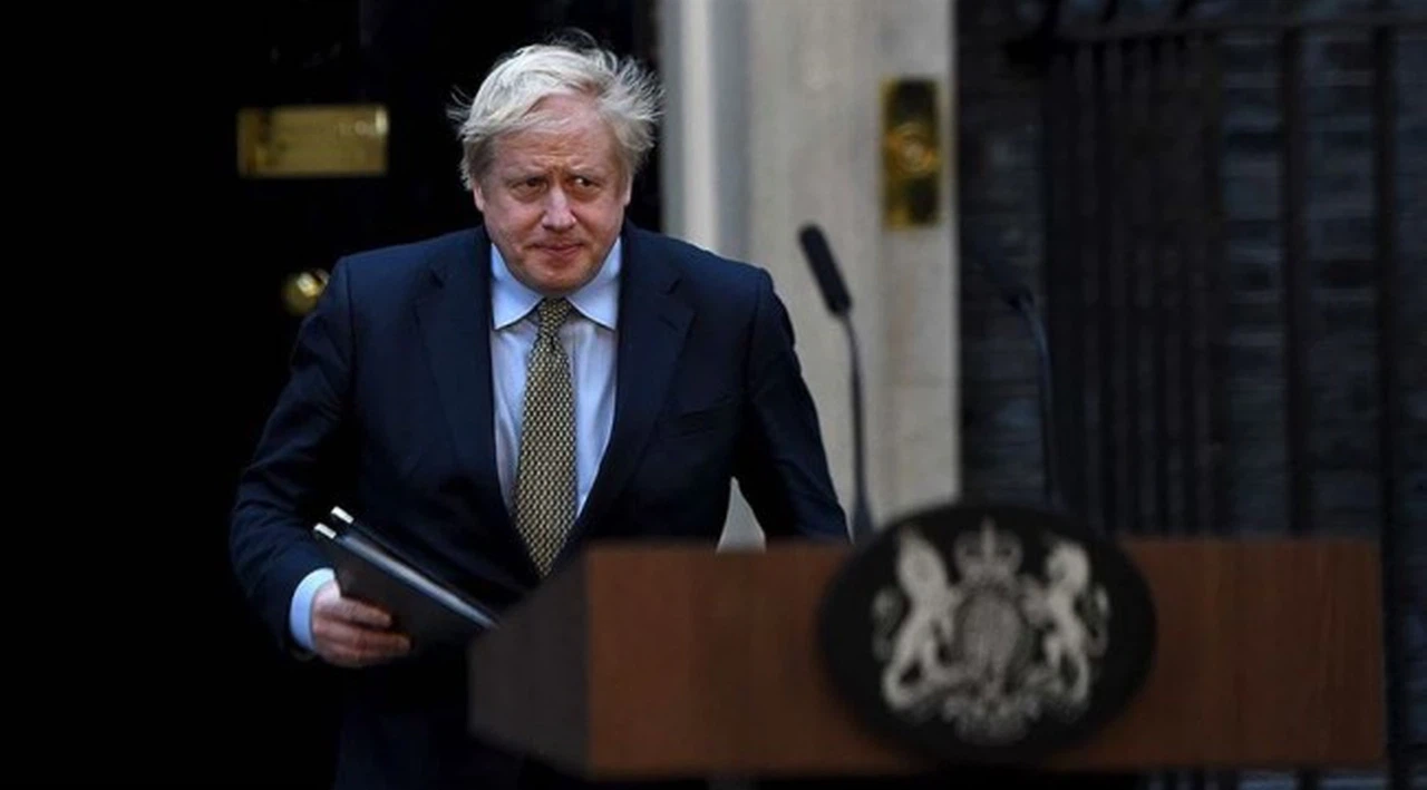 İngiltere'de hükümet Johnson'ın ölme ihtimaline karşın acil eylem planı yapmış