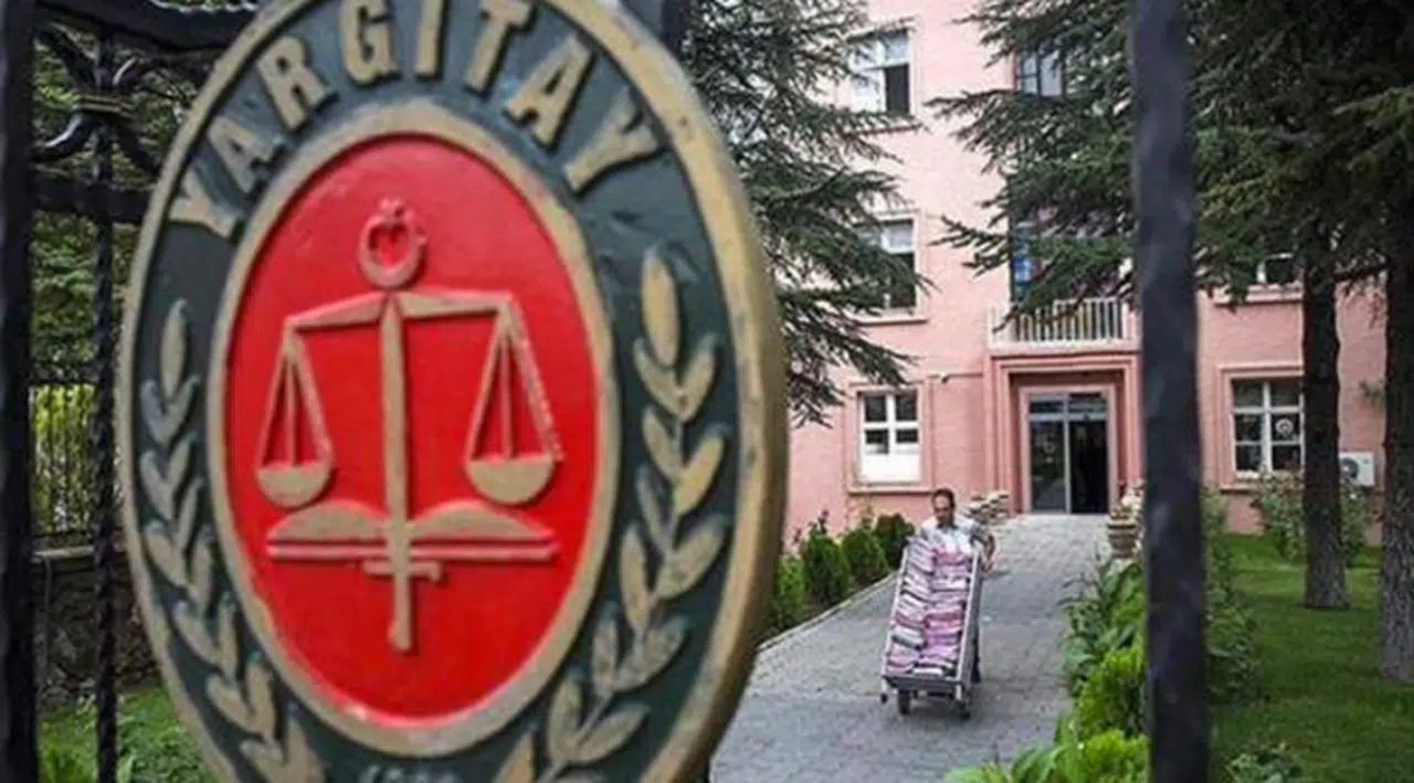 Yargıtay, avukatlara posta ile yapılan tebligatların geçersiz olduğuna hükmetti