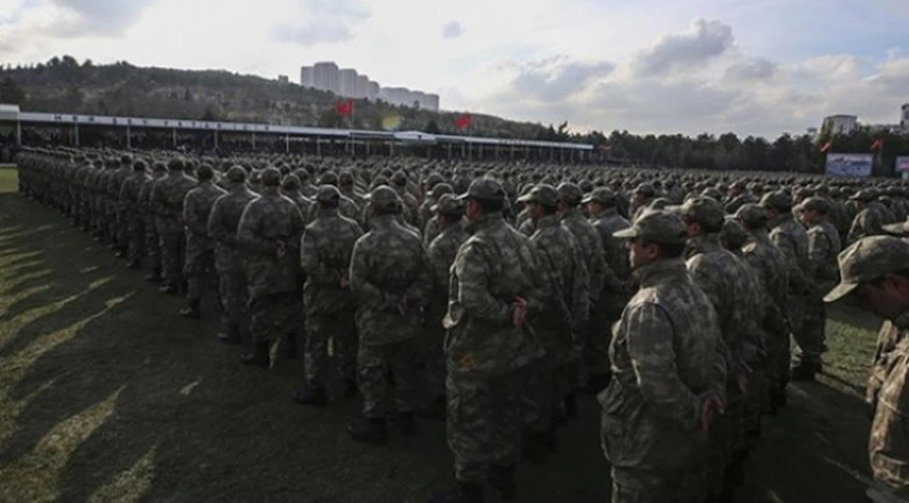 Yeni askerlik takvimi belli oldu, 66 bin asker terhis olacak