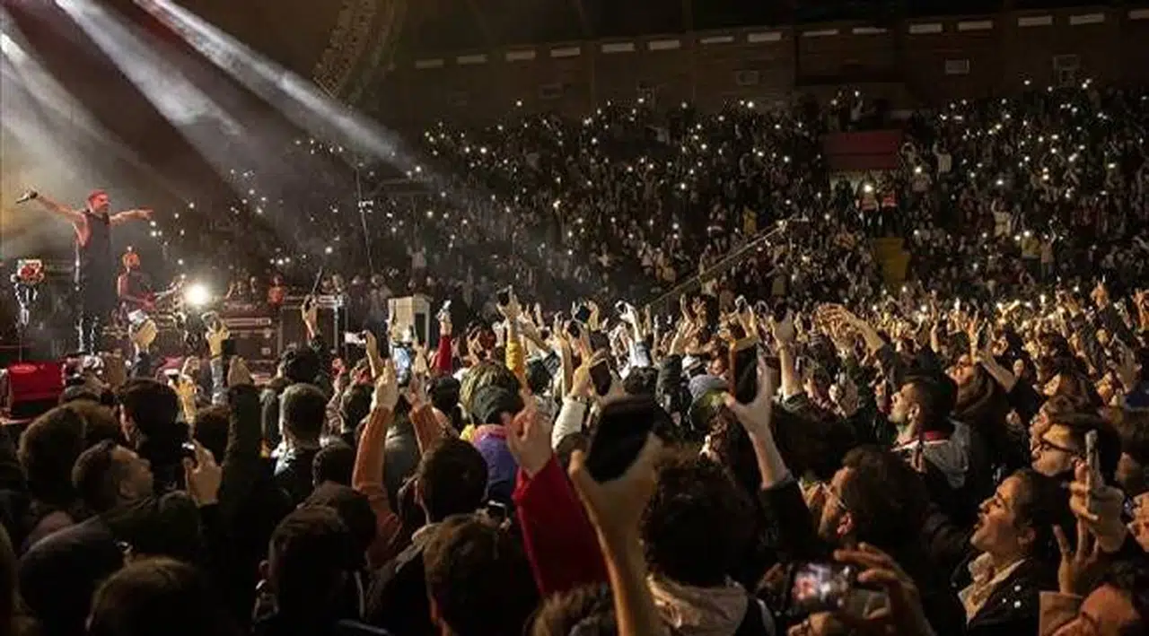 Açık alanlarda yapılacak konserlerde alınması gereken koronavirüs önlemleri belirlendi