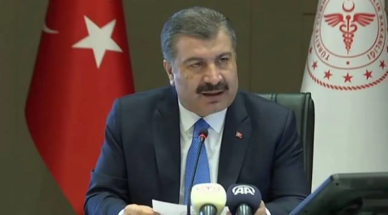 Bakan Fahrettin Koca’dan flaş 65 yaş açıklaması!