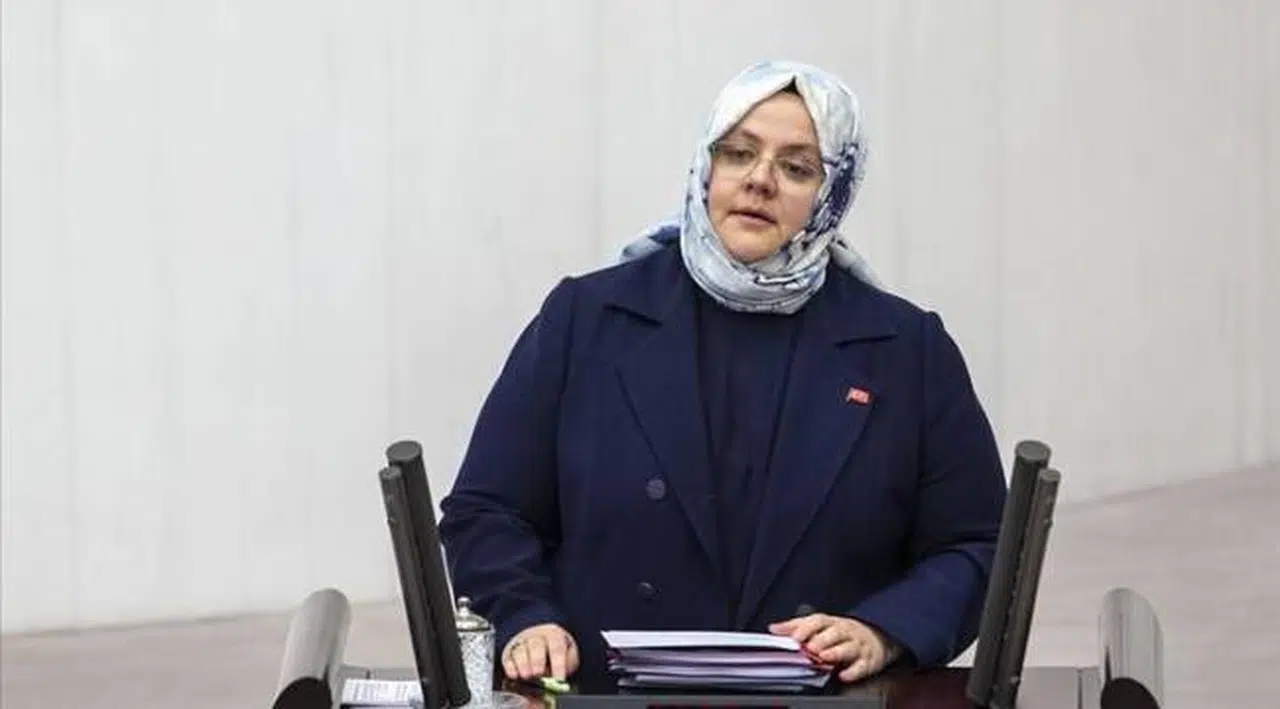 Bakan Selçuk açıkladı: İşten çıkarma yasağı uzatılıyor