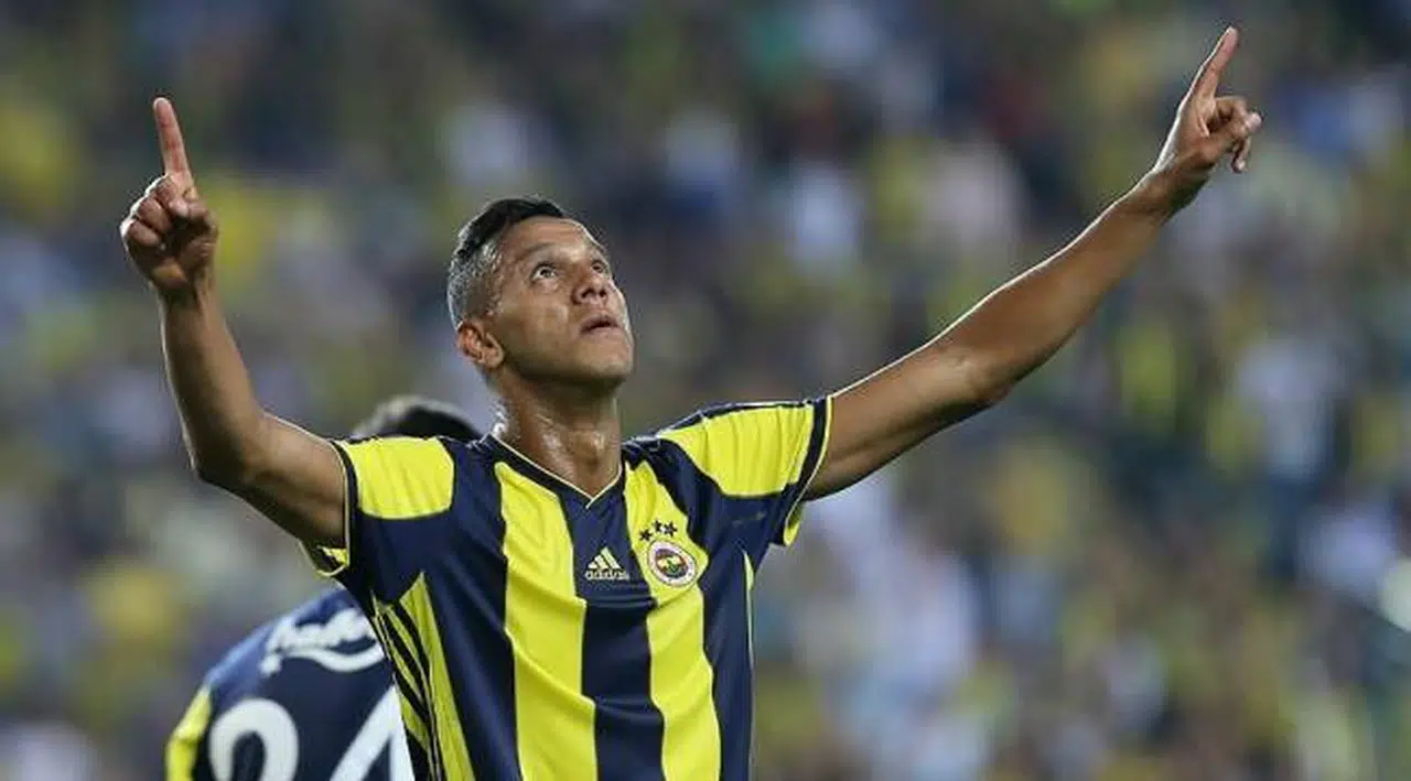 Fenerbahçe'nin eski oyuncusu Josef de Souza'da koronavirüs çıktı