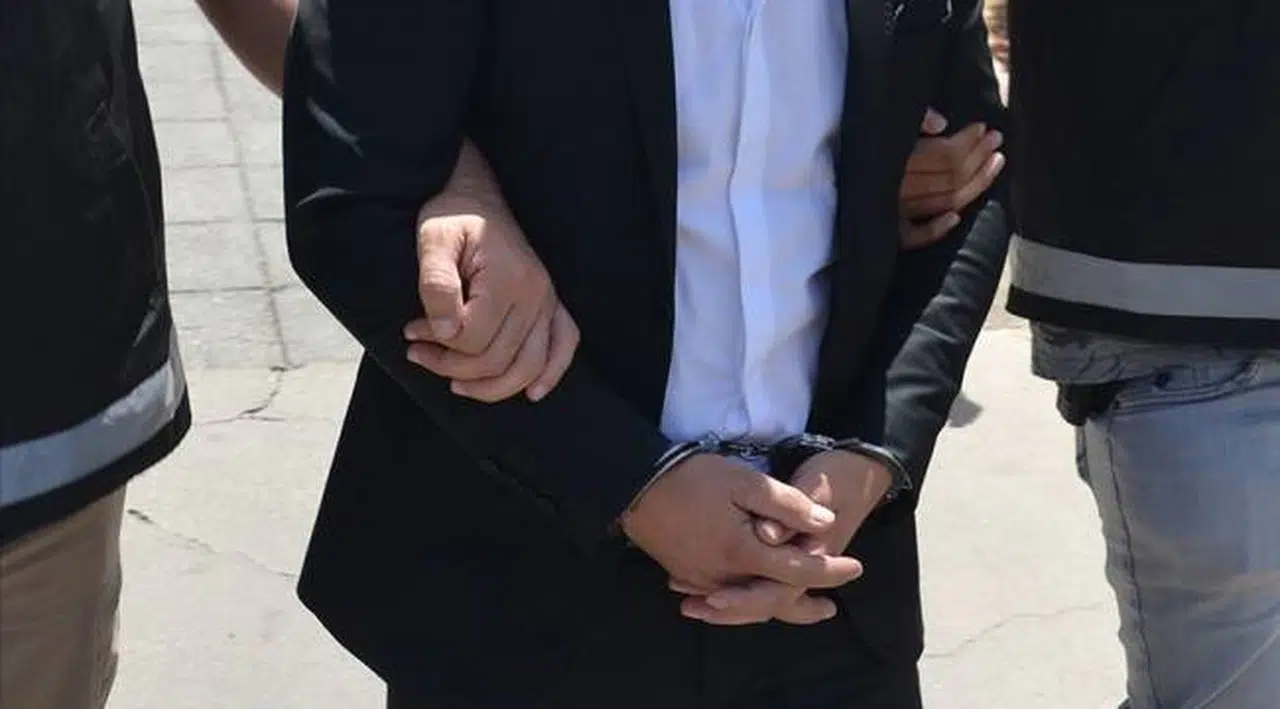 Genelkurmay İstihbarat Başkanının emir astsubayına FETÖ'den gözaltı