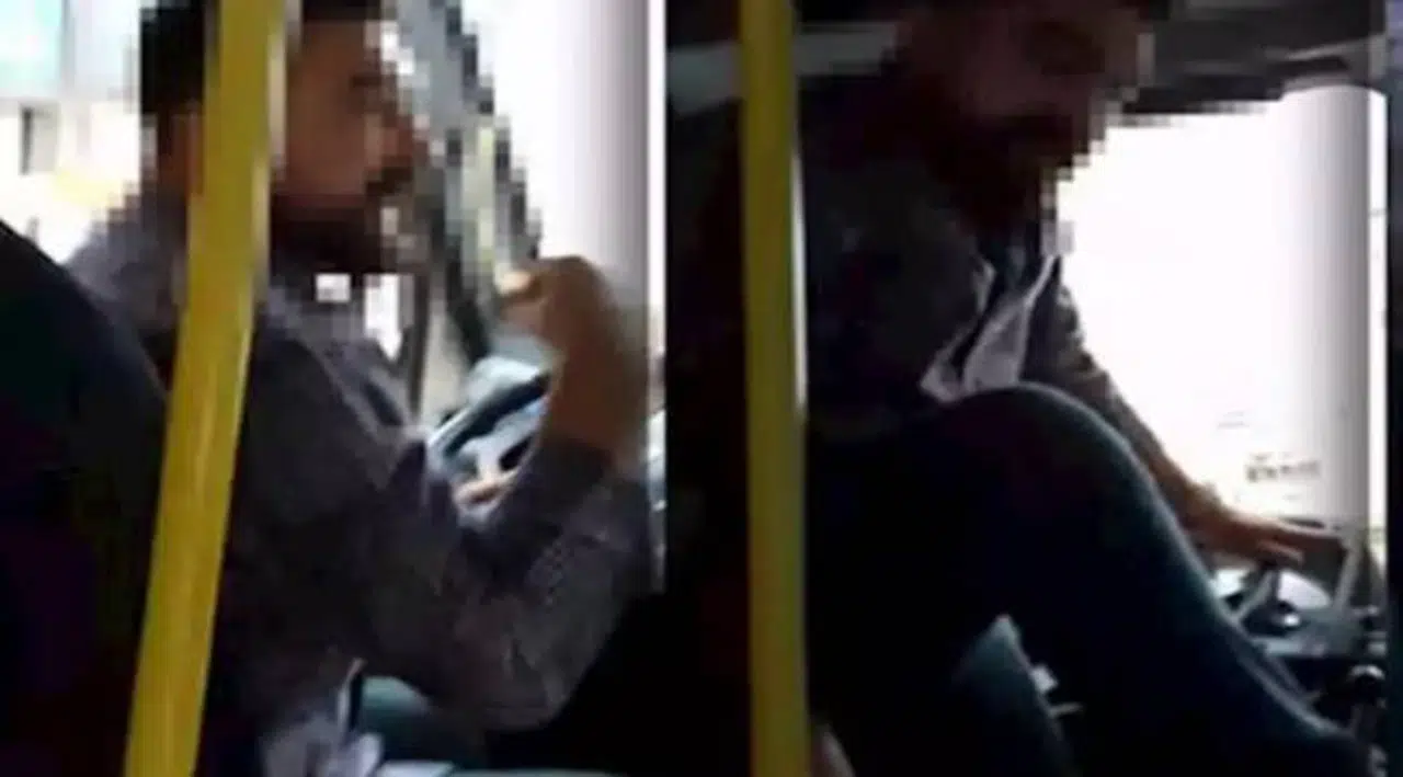 İBB harekete geçti, maske takmadığı ve sigara içtiği için kendisini uyaran yolcunun üstüne yürüyen şoför trafikten men edildi