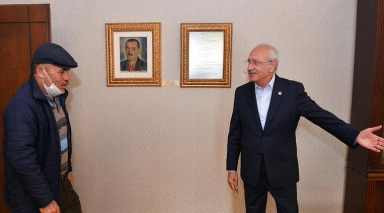 Kılıçdaroğlu’nu Çubuk’taki cenazesinde saldırıya uğradığı şehidin babası ziyaret etti