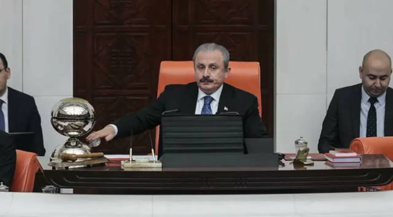 Şentop: Yargı paketlerini ve infaz düzenlemesini bekledik, aksi halde 5 ismin vekilliği düşecekti