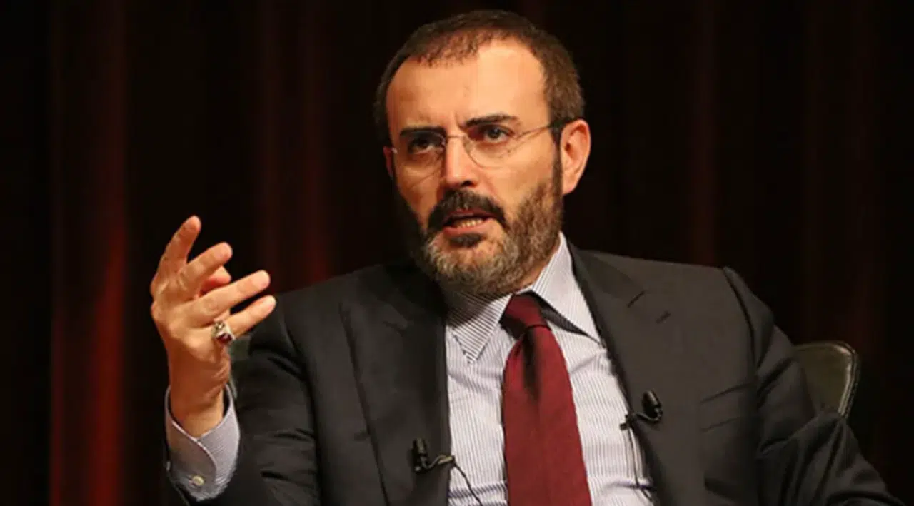 AK Parti'li Ünal'dan "sosyal medya düzenlemesi" açıklaması