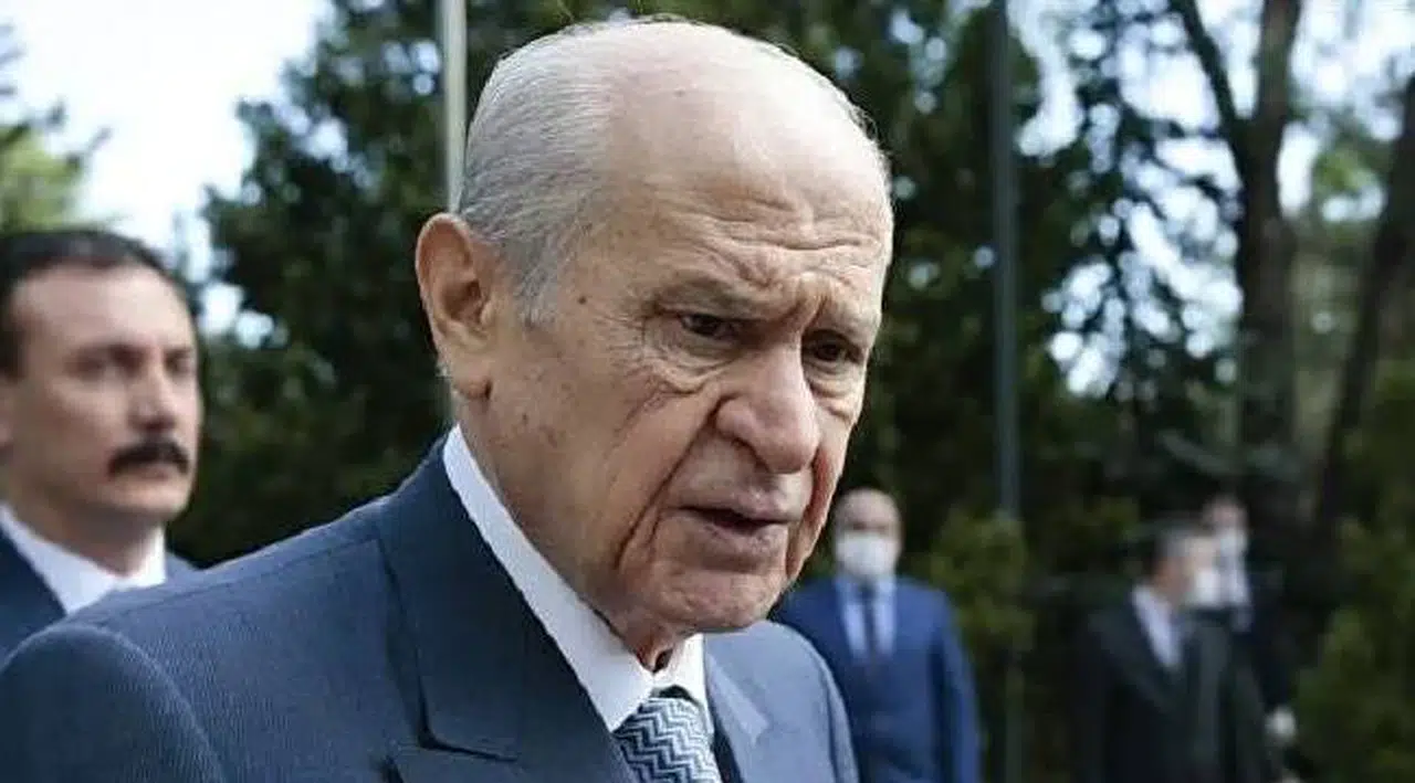 Bahçeli: TBMM'de düzenleme yapılana kadar sosyal medya hesaplarımı tümden askıya alıyorum