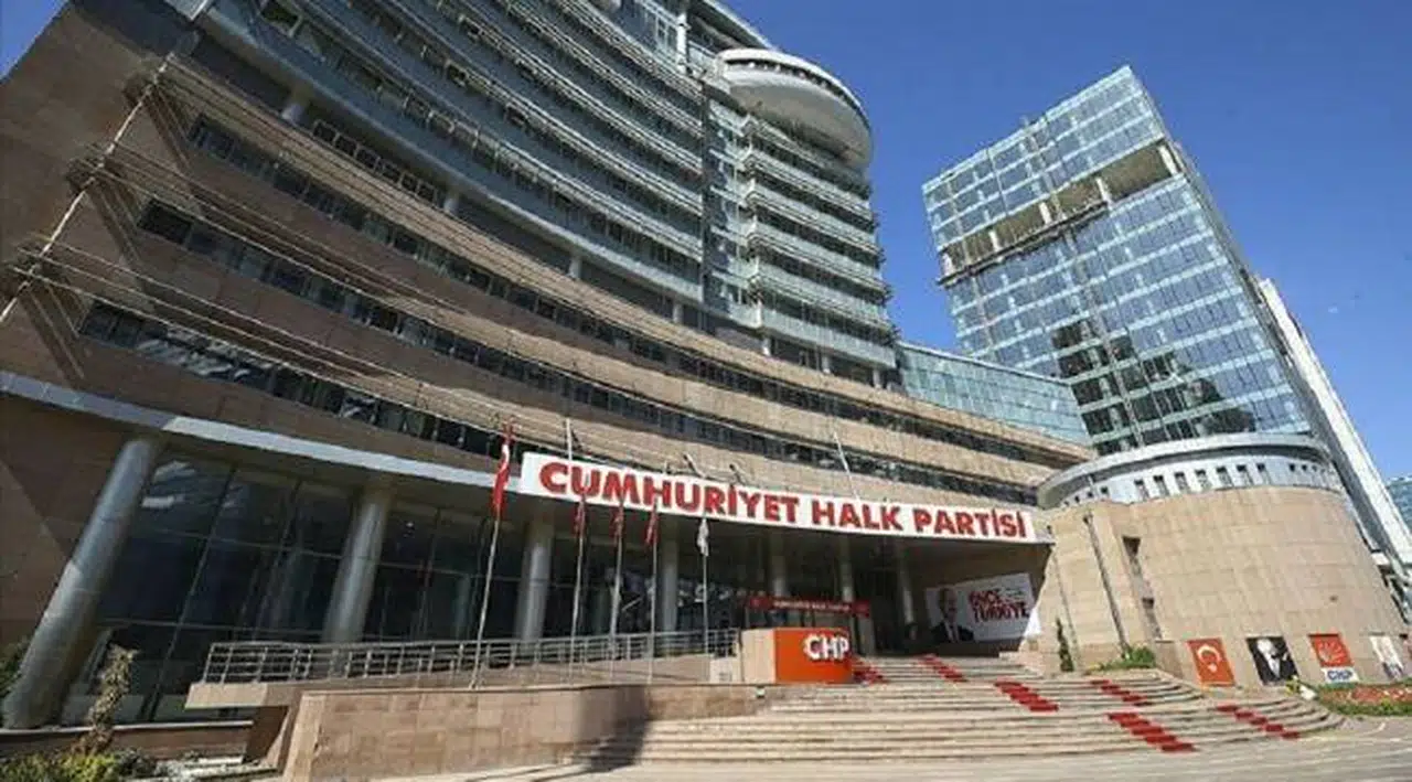 CHP'de 18 il başkanından ortak deklarasyon