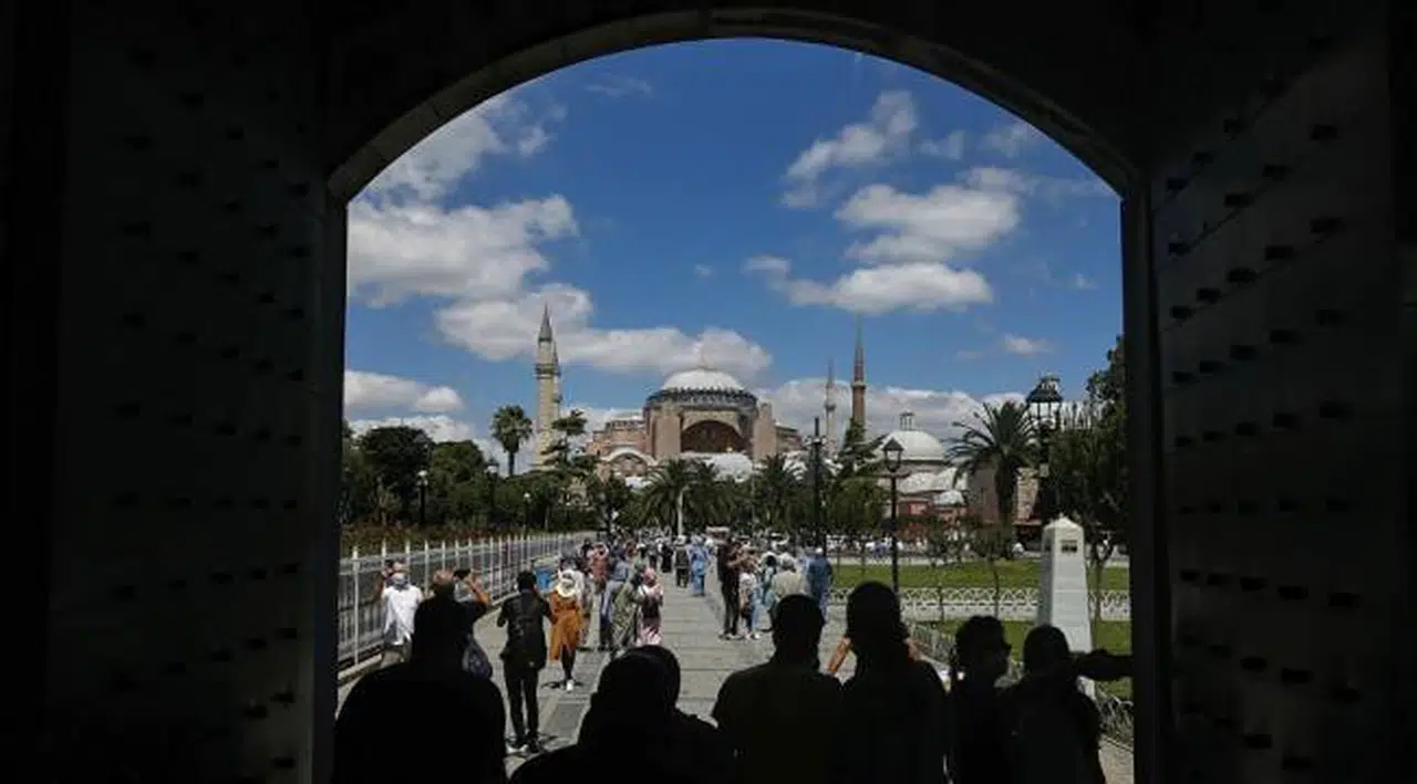 Ermenistan: Türkiye'nin Ayasofya kararı tehlikeli bir emsal teşkil ediyor