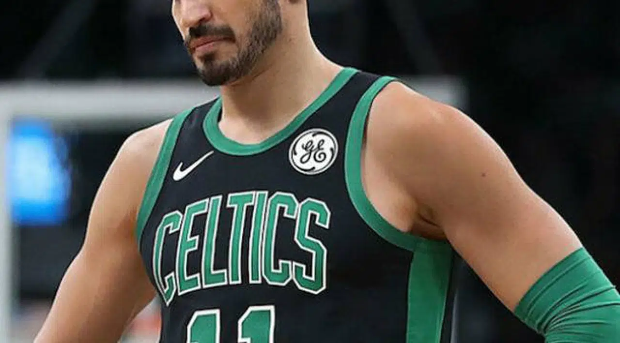 'Eski kulübümden arayanım soranım eksik olmuyor' diyen Enes Kanter'e Fenerbahçe'den yanıt